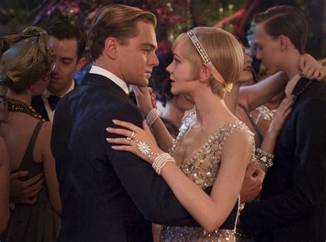 The Great Gatsby - Un dramma d'amore proibito che esplora il fascino e la decadenza dell'America degli anni Venti!